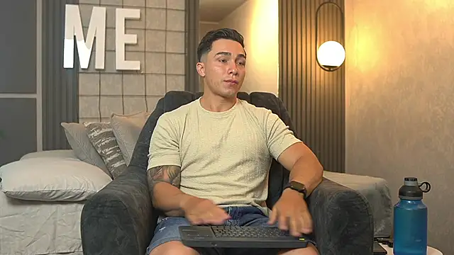 Ryan Hunt online show from September 16, 12:06 pm