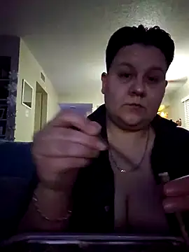 Snapshot of DevilDahm chatting on December 7, 2:53 am DevilDahm online show from December 7, 2:53 am