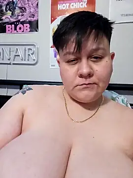 Snapshot of DevilDahm chatting on March 12, 2:41 am DevilDahm online show from March 12, 2:41 am