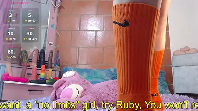 Snapshot of RubyEmerald chatting on March 19, 12:36 am RubyEmerald online show from March 19, 12:36 am