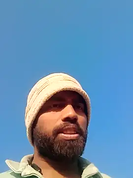 Snapshot of INDIANBOY7439 chatting on December 7, 1:58 am INDIANBOY7439 online show from December 7, 1:58 am