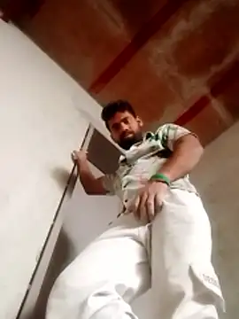 Snapshot of INDIANBOY7439 chatting on March 6, 11:17 am INDIANBOY7439 online show from March 6, 11:17 am