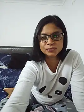 Snapshot of Sensual_indian7 chatting on June 27, 5:51 pm Sensual indian7 online show from June 27, 5:51 pm