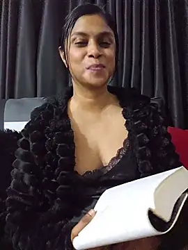 Snapshot of Sensual_indian7 chatting on July 28, 8:52 pm Sensual indian7 online show from July 28, 8:52 pm