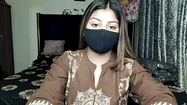 Hoty-Shivangi online show from June 21, 6:10 pm