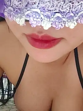 girldam95 online show from January 17, 5:56 am