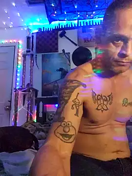 Snapshot of Buffshagswell chatting on October 24, 6:48 pm Buffshagswell online show from October 24, 6:48 pm