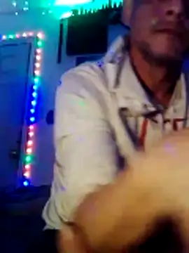 Snapshot of Buffshagswell chatting on November 4, 1:54 pm Buffshagswell online show from November 4, 1:54 pm