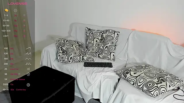 juanmiss online show from March 1, 10:24 am