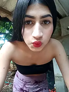 Snapshot of Julix_A chatting on January 21, 4:48 pm Julix A online show from January 21, 4:48 pm