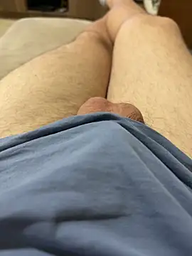 Snapshot of reelciii21 chatting on November 12, 6:08 pm reelciii21 online show from November 12, 6:08 pm