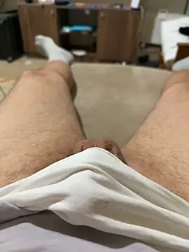 Snapshot of reelciii21 chatting on November 20, 5:12 pm reelciii21 online show from November 20, 5:12 pm