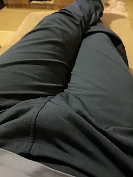 Snapshot of reelciii21 chatting on December 3, 5:33 pm reelciii21 online show from December 3, 5:33 pm