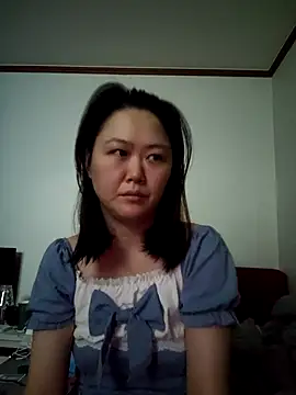 rami0428 online show from March 17, 8:28 am