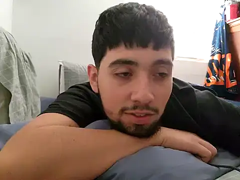 hornycollegestudenthung online show from February 7, 11:34 pm