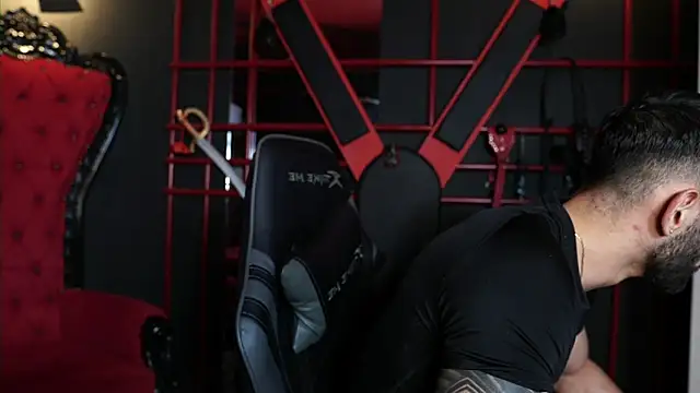 Austin bolt online show from March 10, 1:43 am