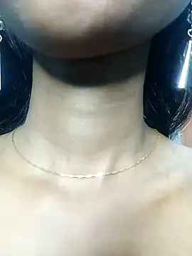 Snapshot of Sabjivali chatting on February 8, 2:27 pm Sabjivali online show from February 8, 2:27 pm