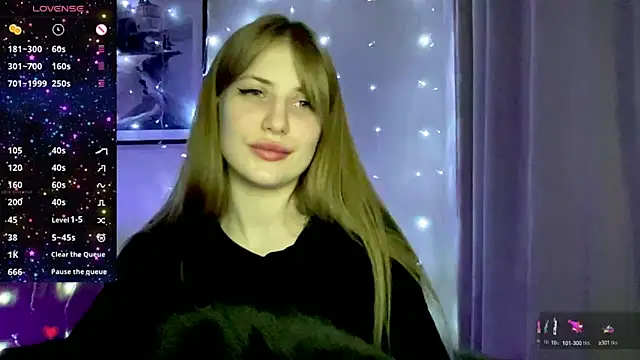 Snapshot of PureAlisMiracle chatting on December 11, 9:23 pm PureAlisMiracle online show from December 11, 9:23 pm