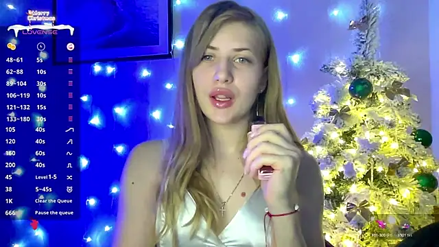 Snapshot of PureAlisMiracle chatting on December 18, 10:35 pm PureAlisMiracle online show from December 18, 10:35 pm