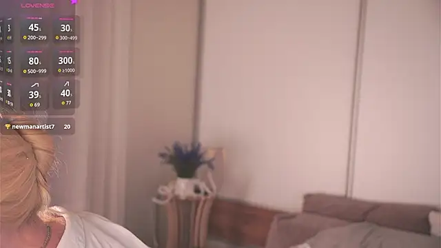 Naughty  Couplles online show from February 13, 4:14 pm