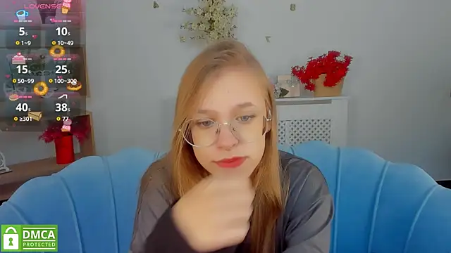 Snapshot of LayriantaVee chatting on September 26, 6:06 am LayriantaVee online show from September 26, 6:06 am