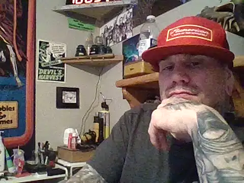 clitstitsandbongrips online show from February 17, 4:04 pm
