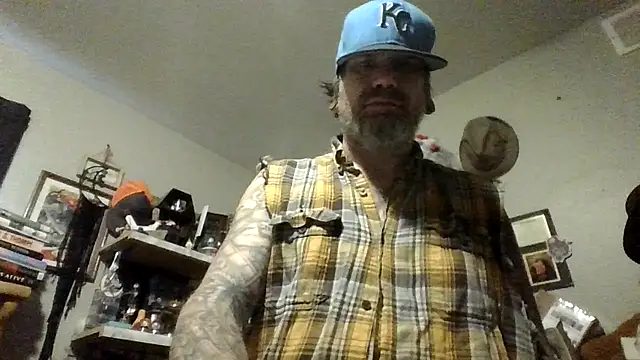 clitstitsandbongrips online show from October 24, 4:14 pm