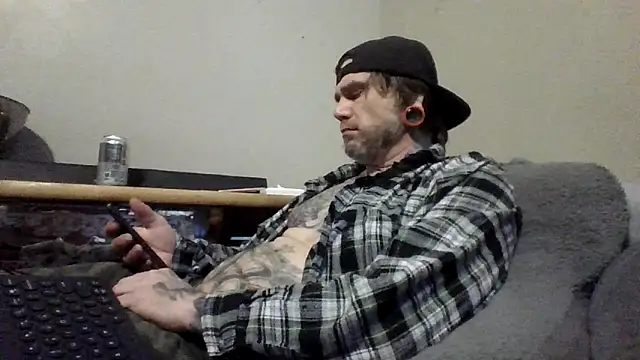 clitstitsandbongrips online show from November 25, 5:57 pm