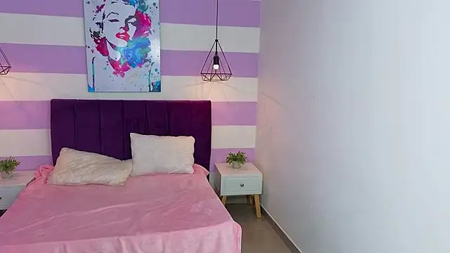 Scarlett  bell online show from May 29, 1:09 pm