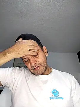 RogueTraveler online show from October 31, 3:29 am