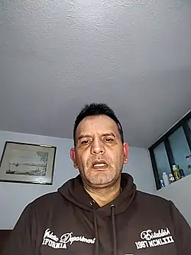 RogueTraveler online show from November 4, 3:38 am