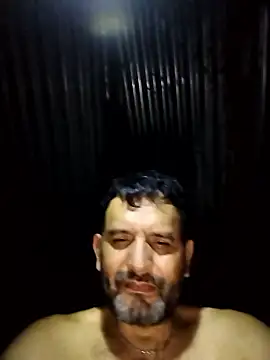 RogueTraveler online show from January 11, 4:50 am