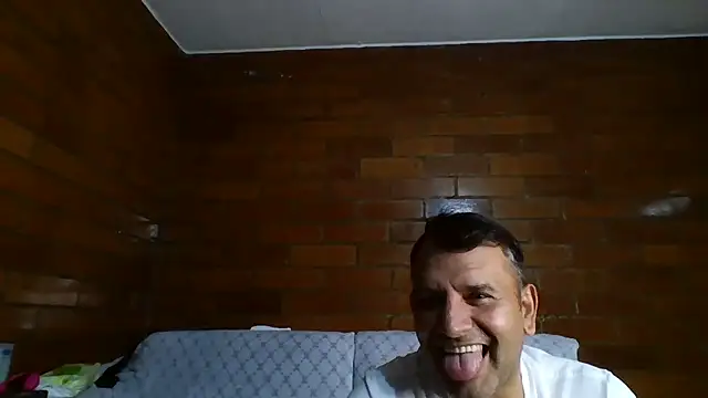 RogueTraveler online show from March 20, 1:10 am