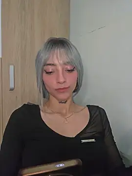 Snapshot of Dani_pegin chatting on July 31, 12:10 am Dani pegin online show from July 31, 12:10 am