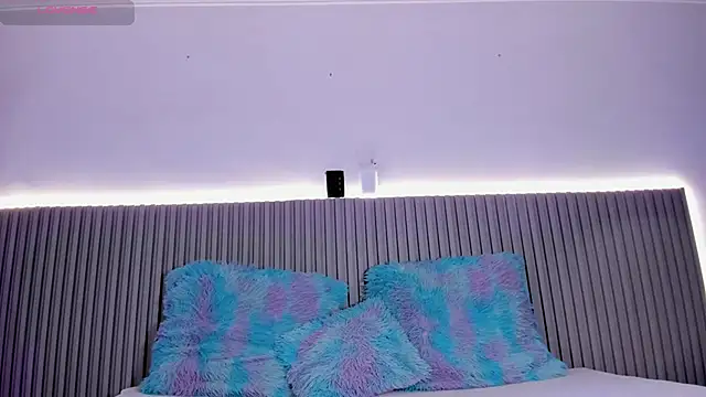 valentina lux online show from January 8, 7:16 pm