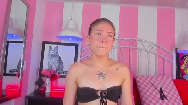 Liah Grey8 online show from April 29, 8:48 pm