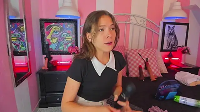 Snapshot of Liah_Grey8 chatting on July 30, 9:14 pm Liah Grey8 online show from July 30, 9:14 pm