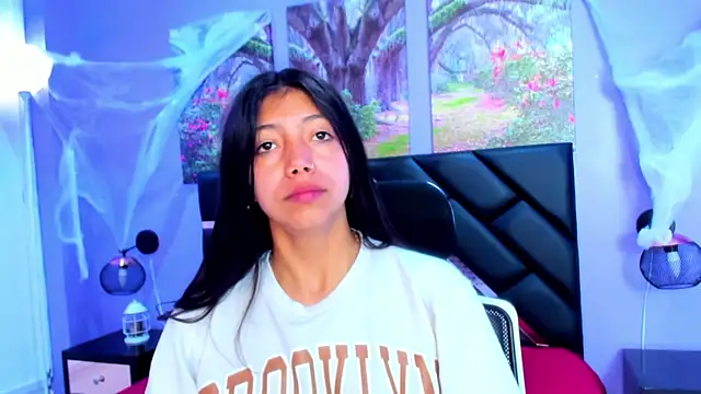 KimberlyVillaLobos online show from October 27, 11:36 am