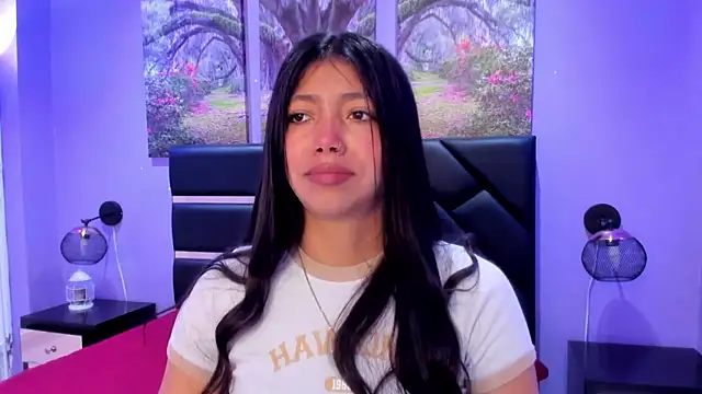 KimberlyVillaLobos online show from November 12, 11:32 am