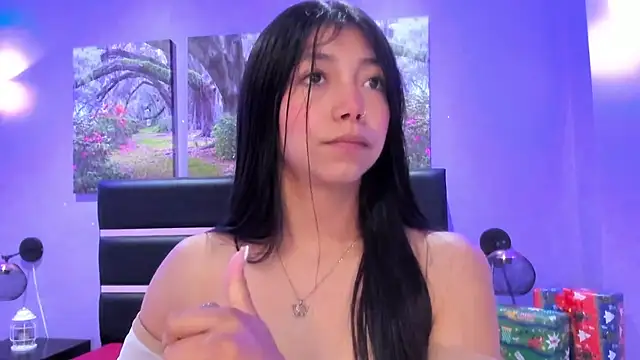 KimberlyVillaLobos online show from December 20, 11:39 am