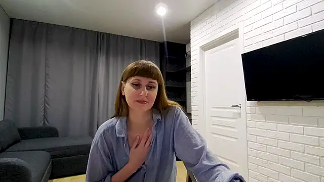 Snapshot of Daniella_Lorente chatting on May 15, 11:56 pm Daniella Lorente online show from May 15, 11:56 pm