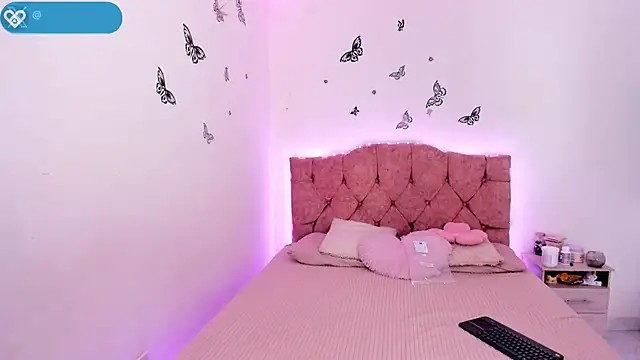 jade dakota   online show from October 29, 1:41 am