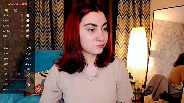 hannacheekss  online show from November 24, 2:00 am