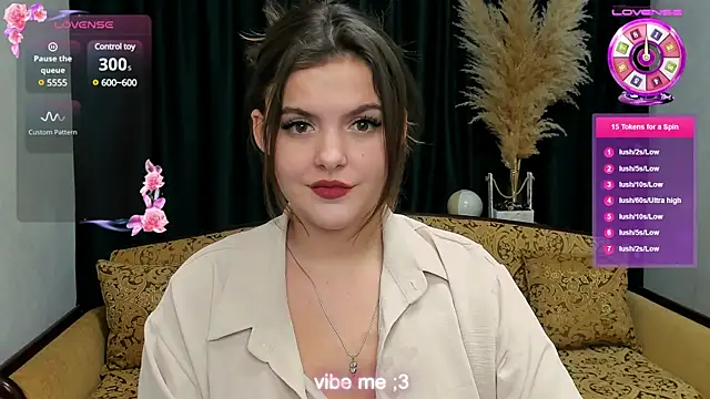 showmeparadise online show from December 26, 5:37 am