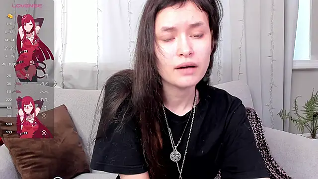 Emily Strikeee online show from March 5, 10:11 am