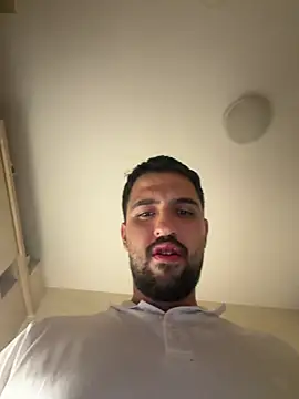 Snapshot of HornyDaddy6inch chatting on May 30, 11:24 pm HornyDaddy6inch online show from May 30, 11:24 pm