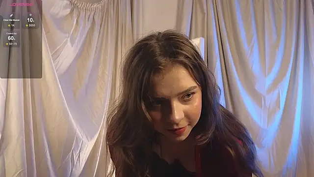 Snapshot of KellyAdderiy chatting on February 20, 3:12 am KellyAdderiy online show from February 20, 3:12 am