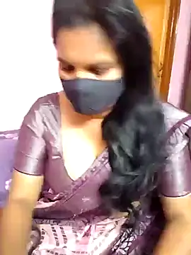 Snapshot of Lilly-queen chatting on March 22, 6:25 pm Lilly-queen online show from March 22, 6:25 pm