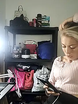 Tefannyy  online show from March 17, 2:42 pm