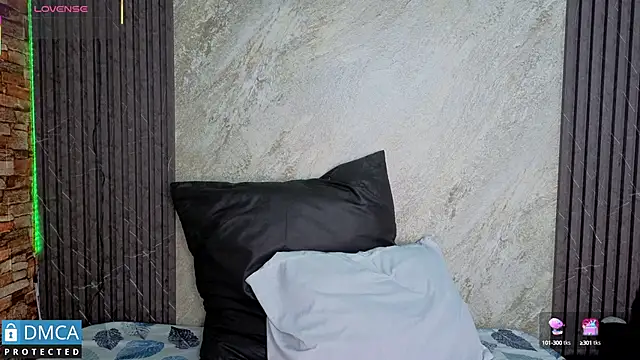 SolBeaumont1 online show from September 11, 7:36 pm